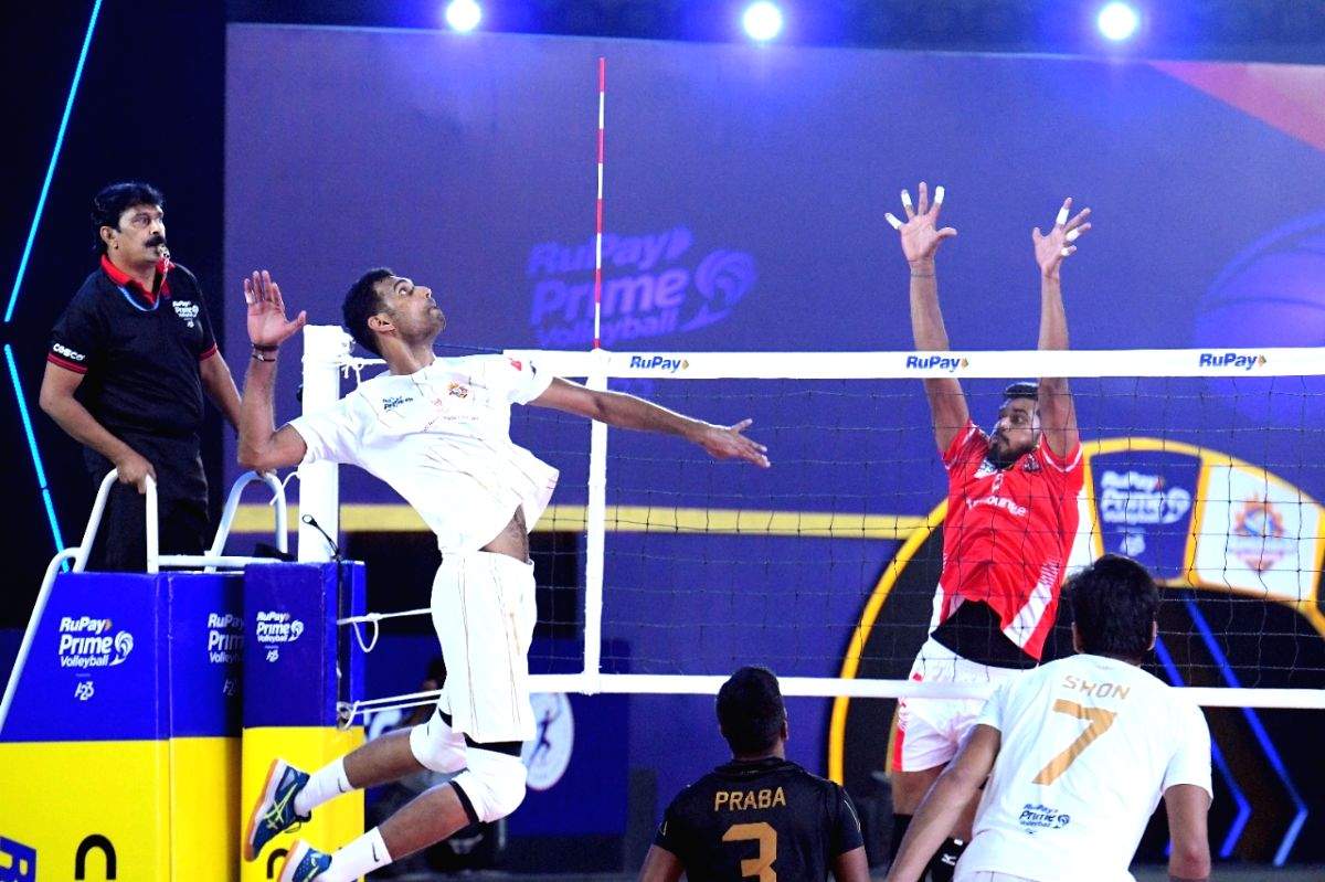 PVL: Angamuthu's spikes power Ahmedabad Defenders to 3-2 victory over Calicut Heroes - Vimarsana News