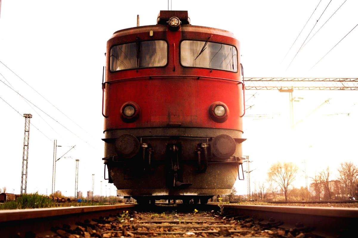 ATS takes lead in probing train derailment attempt near Vadodara - Vimarsana News