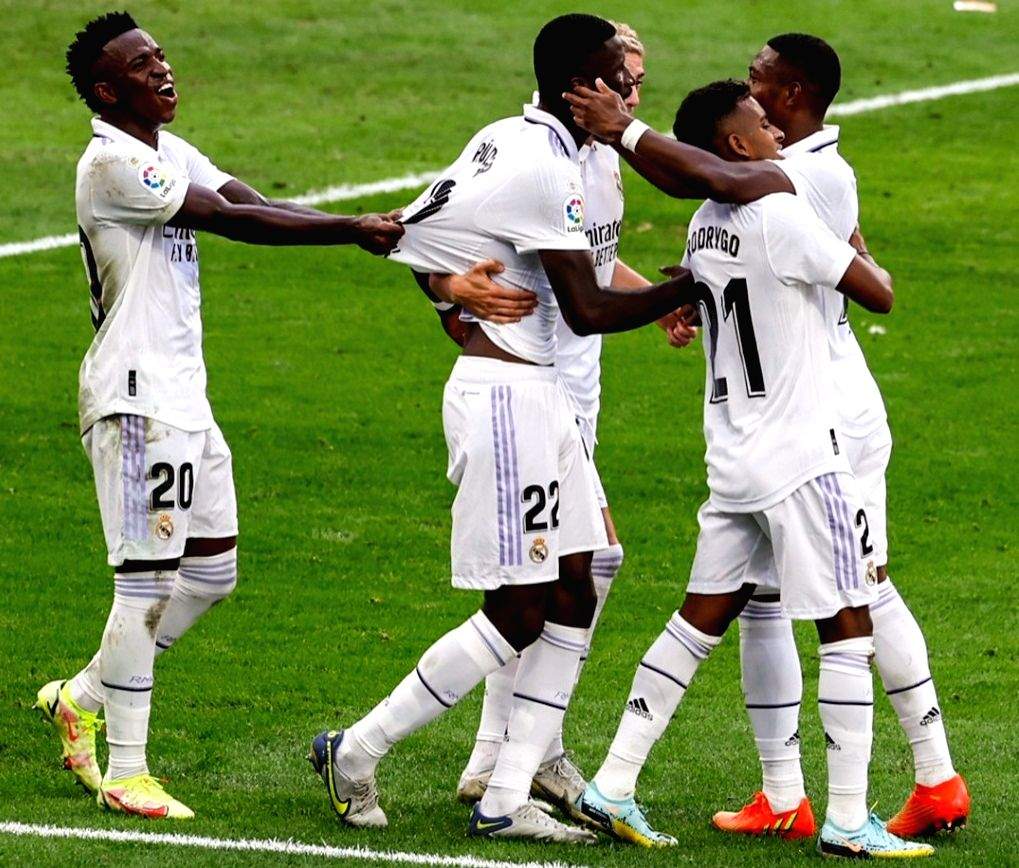 Real Madrid keep up 100 per cent start as Barca win in Cadiz - Vimarsana News
