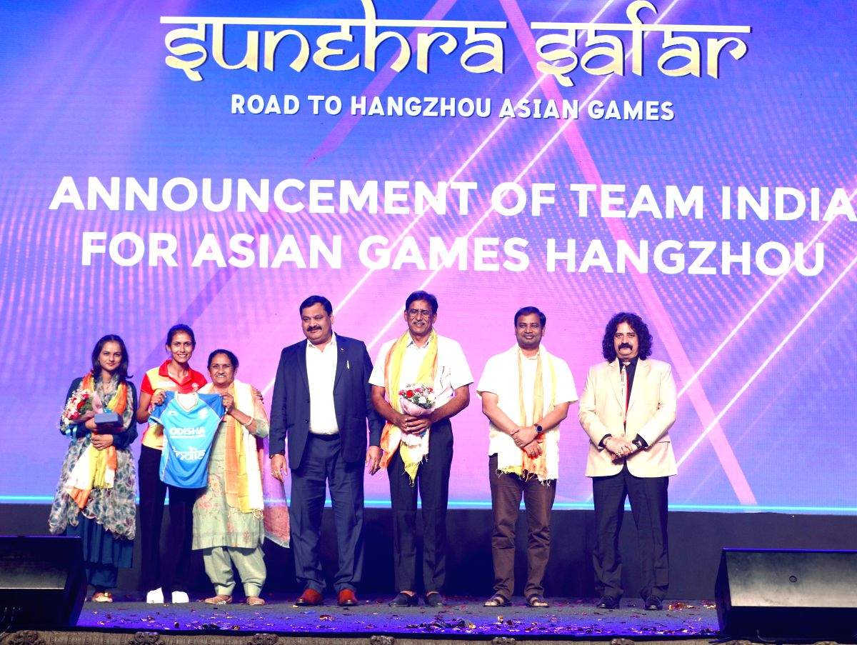'Receiving India jersey from my mother in front of all my teammates was very special,' says Sonika - Vimarsana News