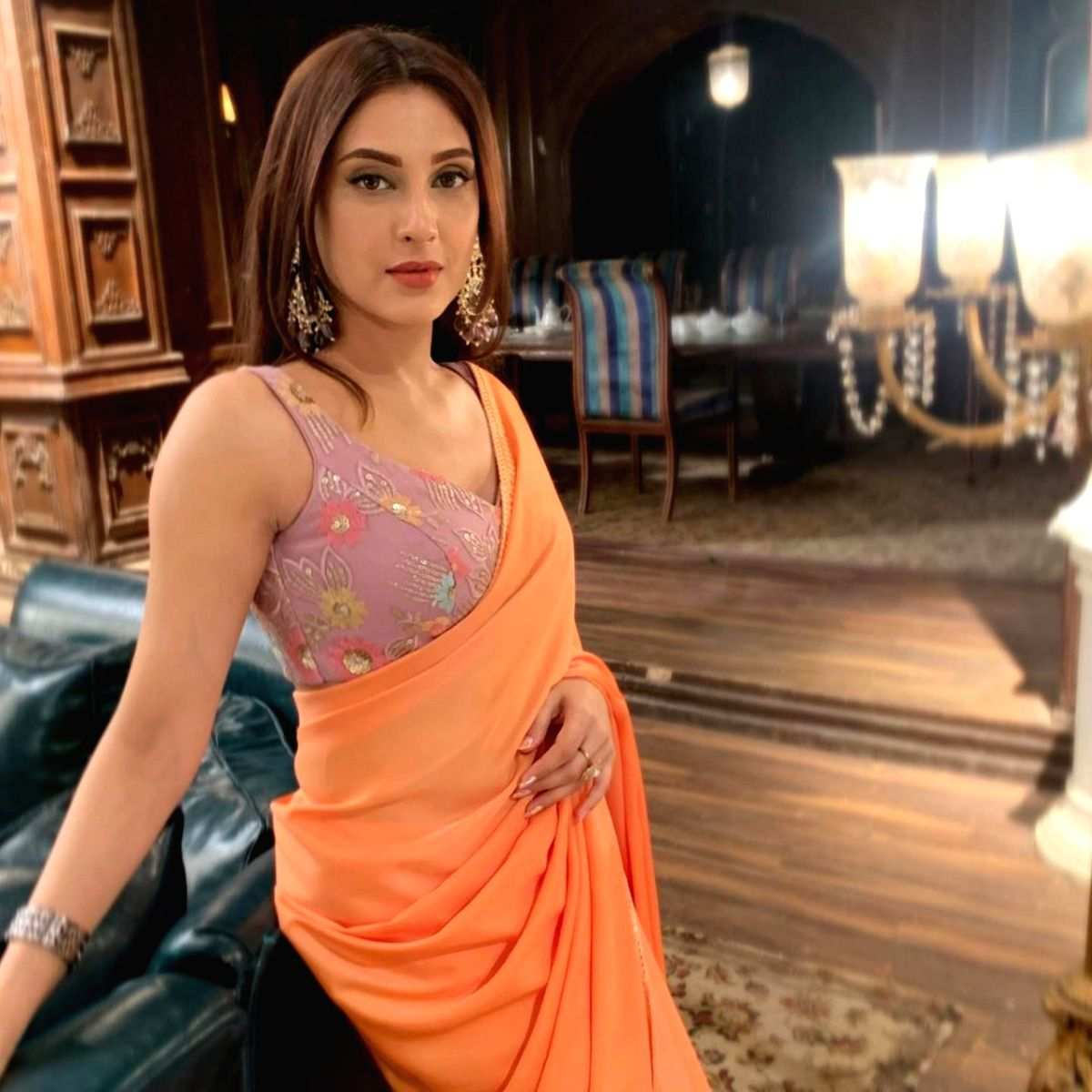 Reena Agarwal says her on-screen character all set to bring a major twist in 'Bade Achhe Lagte Hain 2' - Vimarsana News