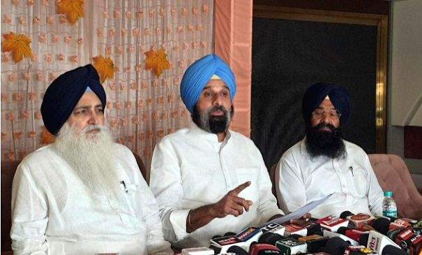 Register FIR against AAP legislator in assault case: Akali Dal leader - Vimarsana News