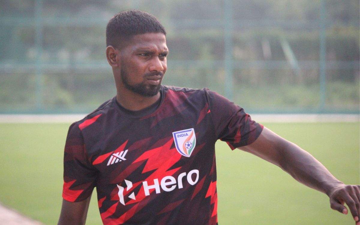 Rowllin Borges back in the national camp, aiming for a place in Asian Cup next year - Vimarsana News