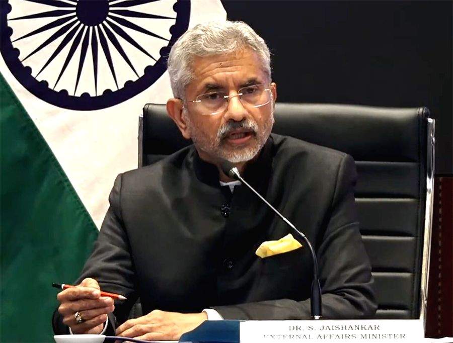EAM Jaishankar meets officials from across world for discussions (Ld)