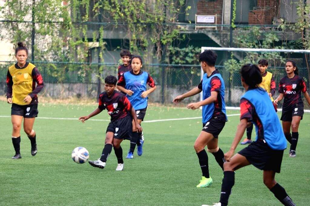 SAFF U-20 Women's Championship: Maymol Rocky coached Indian team ready for Bangladesh showdown - Vimarsana News