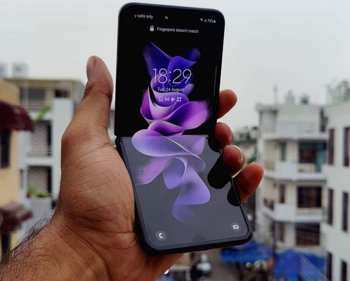 Samsung to expand premium foldable smartphone, affordable 5G lineup - Vimarsana News