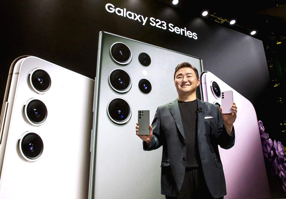 Samsung unveils premium Galaxy S23 series, next-gen laptops - Vimarsana News