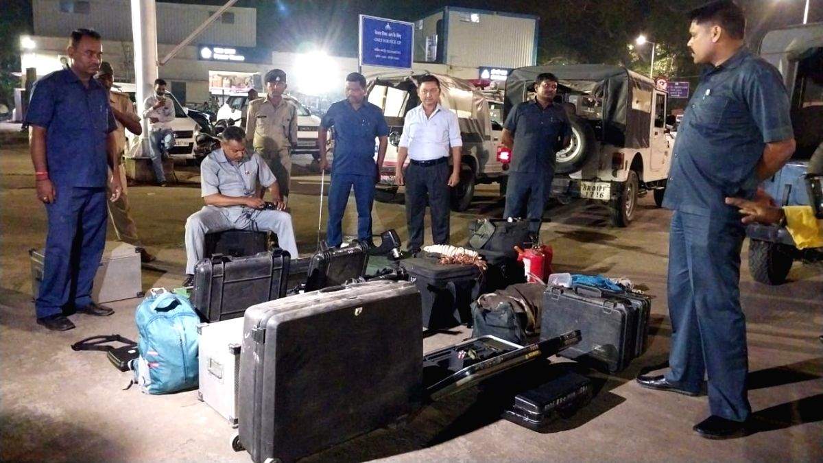 Two detained for bomb hoax at Goa airport - Vimarsana News
