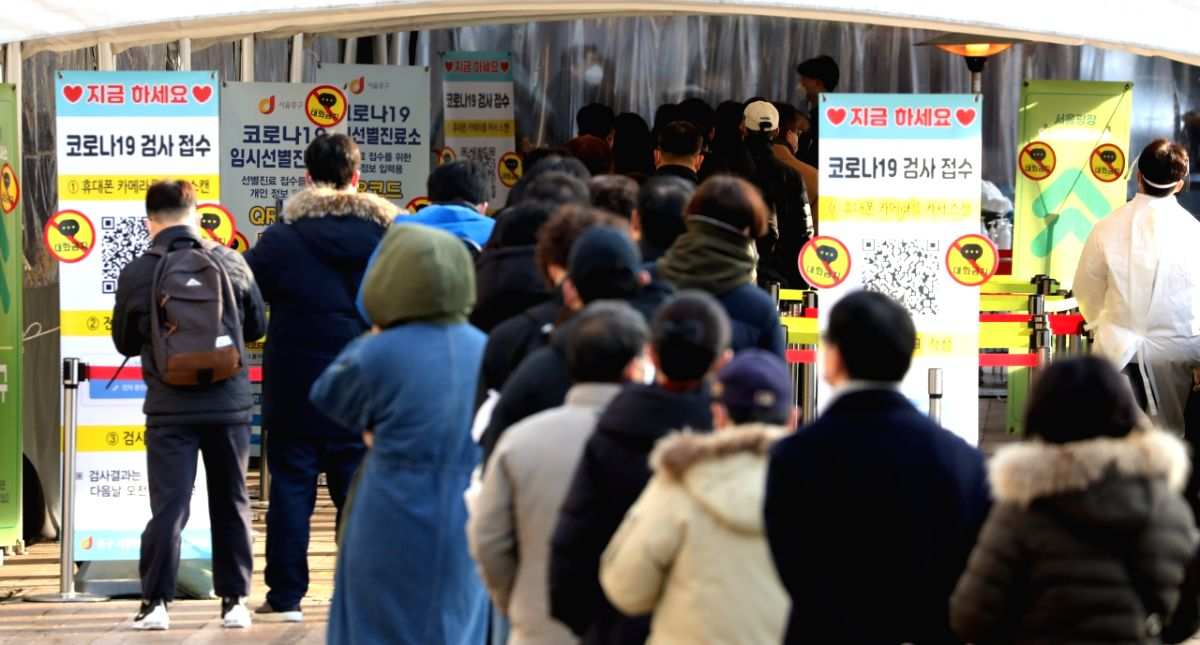7 in 10 Koreans back stricter social distancing measures - Vimarsana News