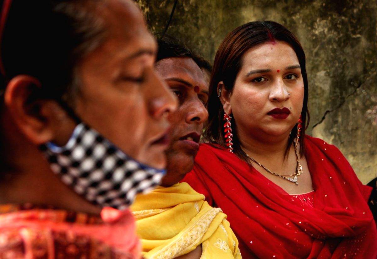 Maha to open govt job avenues for transgenders soon - Vimarsana News