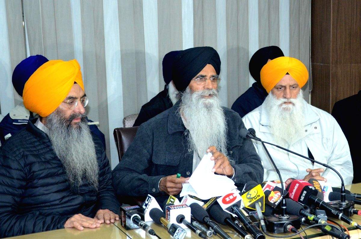SGPC chief seeks strict punishment for accused who did 'niqah' of Sikh woman in Pak - Vimarsana News