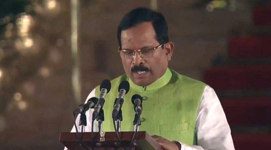 Centre approved 112 defence proposals for domestic sector in last 3 years - Vimarsana News