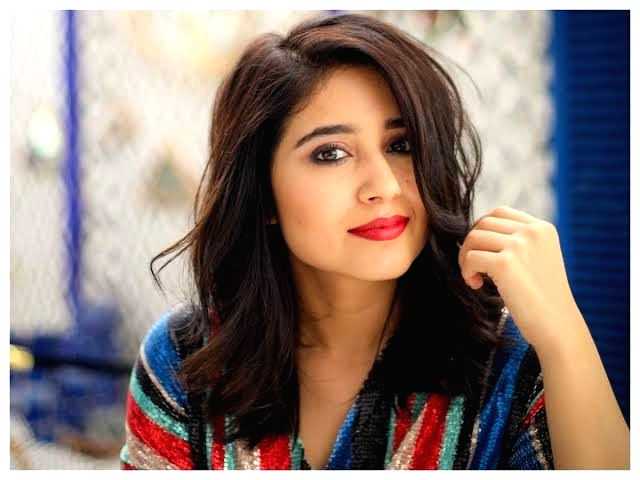 Shweta Tripathi looks back at 'Gone Kesh' on third anniversary - Vimarsana News