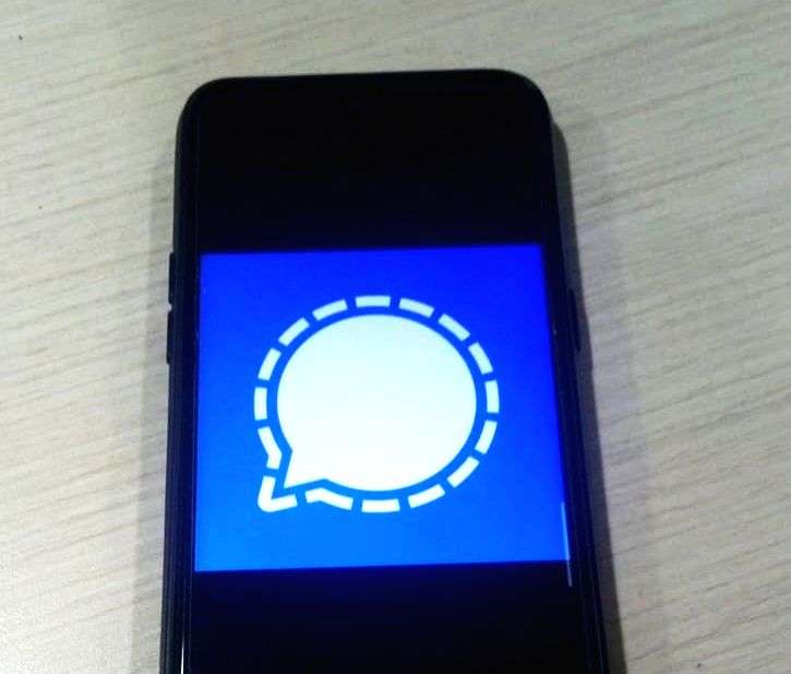 Signal's active users in Ukraine nearly tripled in past 3 weeks - Vimarsana News