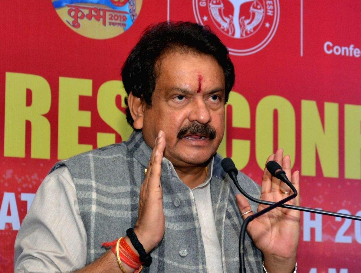 Battle for UP: Union Minister Baghel's convoy attacked in Karhal - Vimarsana News