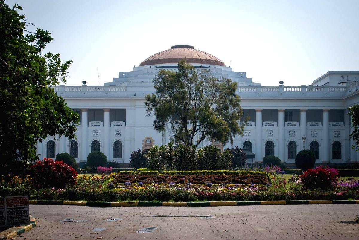 Bengal Assembly special session adjourns, no discussion on salary hike of ministers, MLAs - Vimarsana News