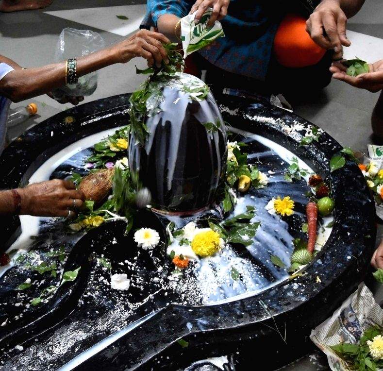Special prayers on Shivratri for world peace - Vimarsana News
