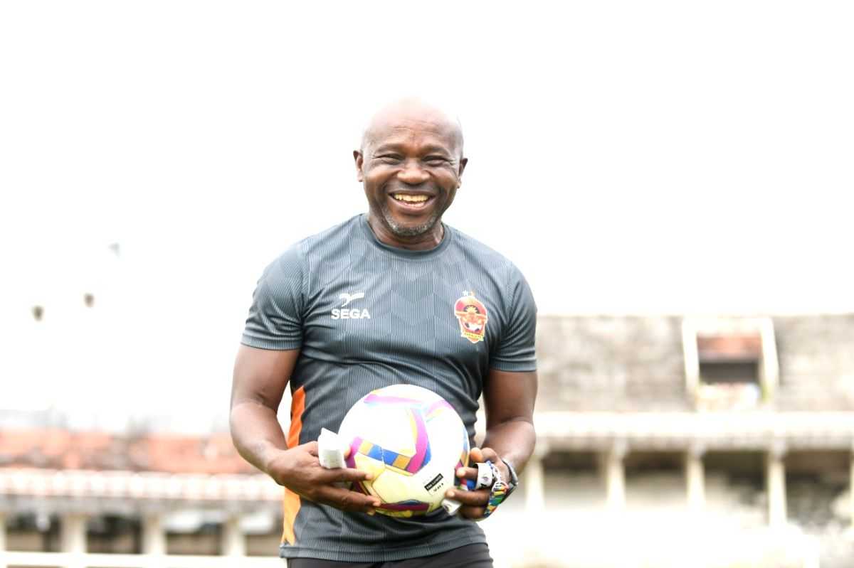 Fighting spirit key to making it hat-trick of titles, says Gokulam coach Richard Towa - Vimarsana News