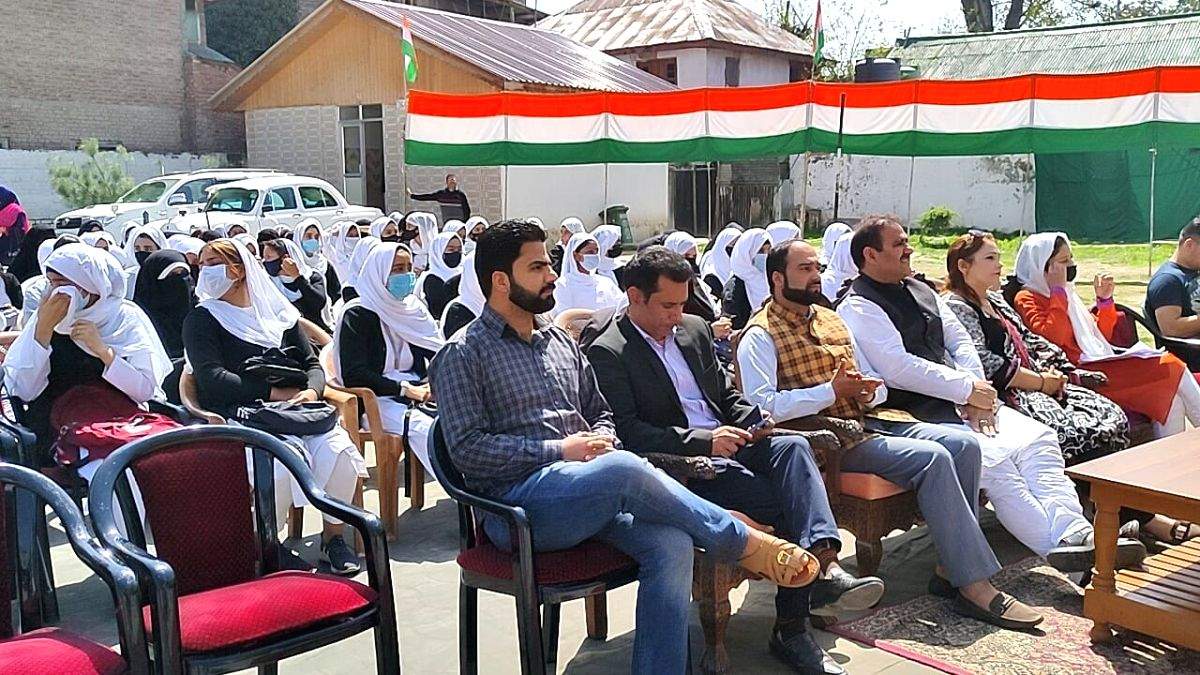 Drug awareness programme held at Srinagar girls school - Vimarsana News