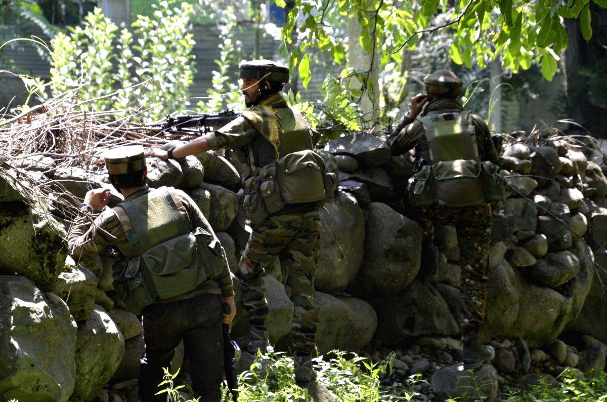 Hyderpora encounter: SIT warns political leaders of penal action - Vimarsana News