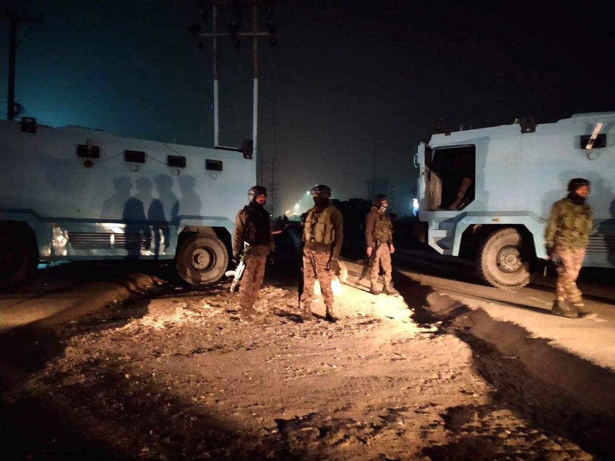 2 LeT terrorists, including bank manager's killer, gunned down in J&K - Vimarsana News