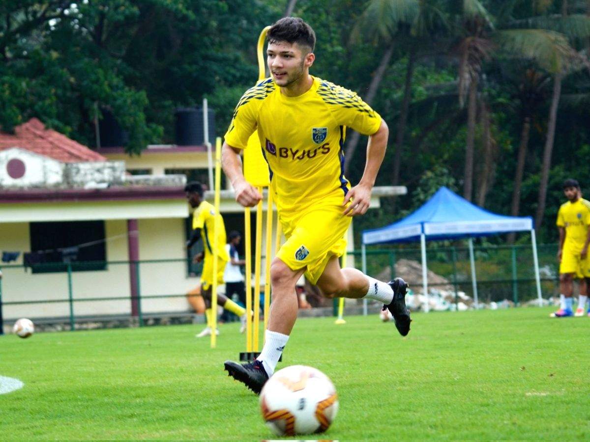 Strong Kerala take on Mumbai, Hyderabad have task cut against RFYC - Vimarsana News