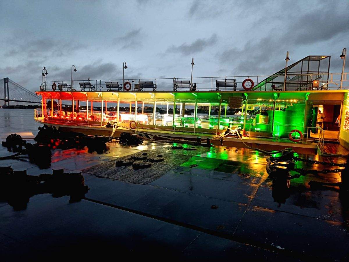 Sub-continent's oldest paddle steamer set to sail in Hooghly again - Vimarsana News