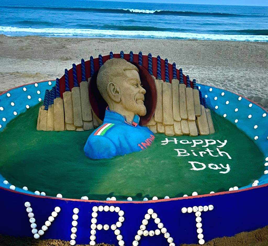 Sudarsan Pattnaik wishes Virat Kohli with sand sculpture - Vimarsana News