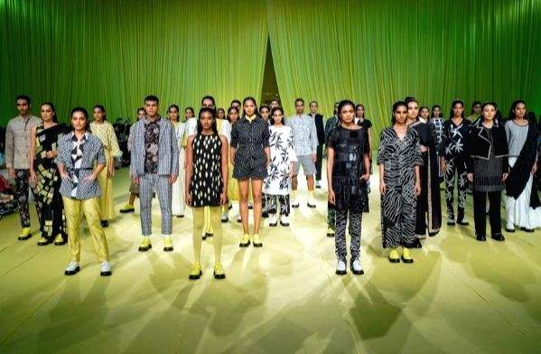 Sustainable ways to create surreal fashion - Vimarsana News