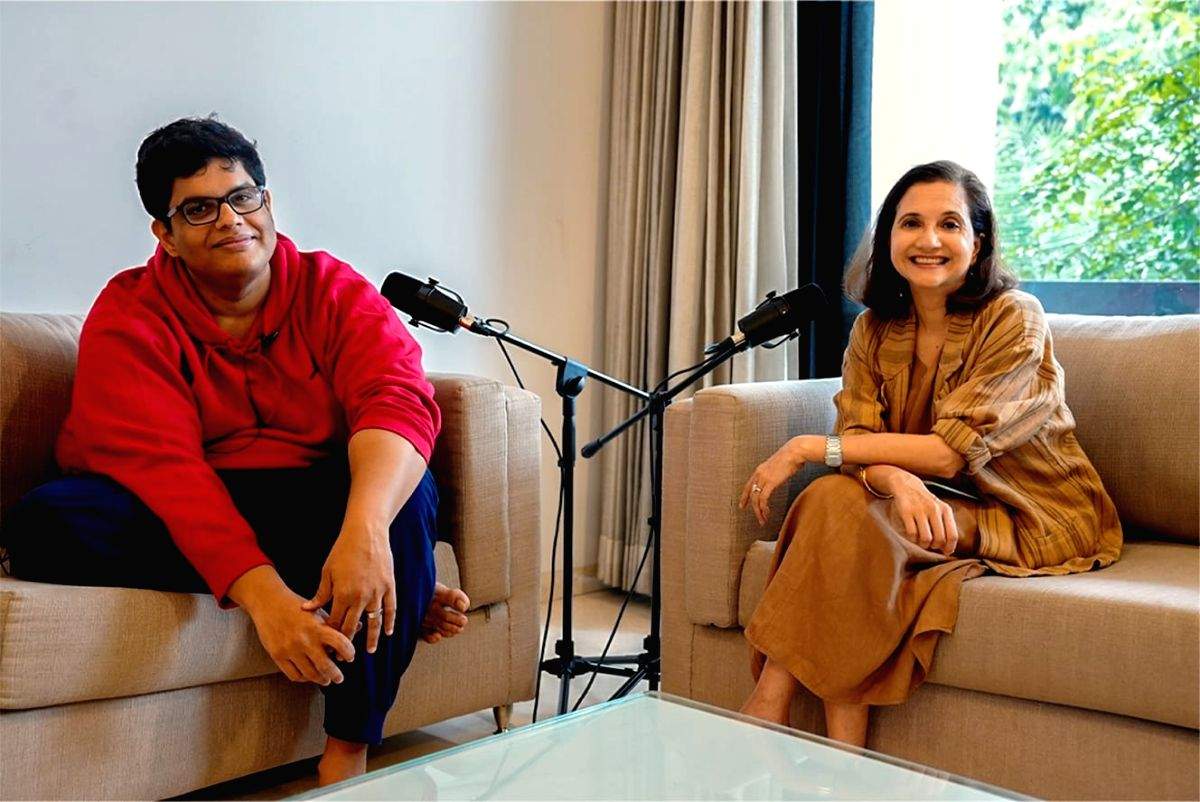 Tanmay Bhat recalls how it took SRK just 10 mins to understand a show script - Vimarsana News