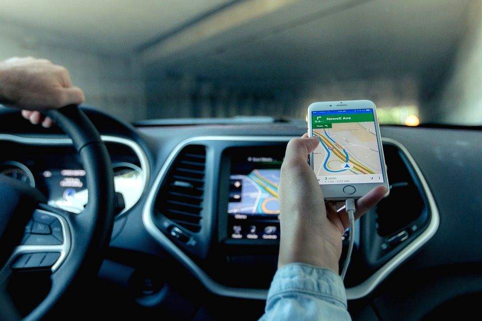 Connected car apps stealing your data without consent, warn experts - Vimarsana News
