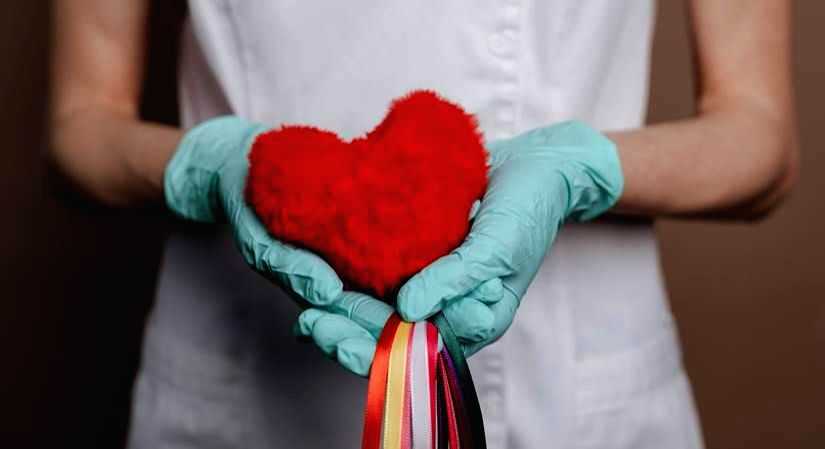 Practising mindfulness can foster heart-healthy food choices: Study - Vimarsana News