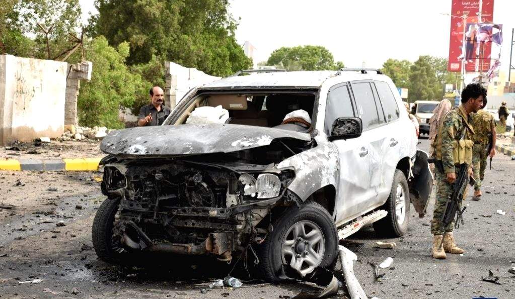 Car bombing hits motorcade of high-ranking Yemen official - Vimarsana News