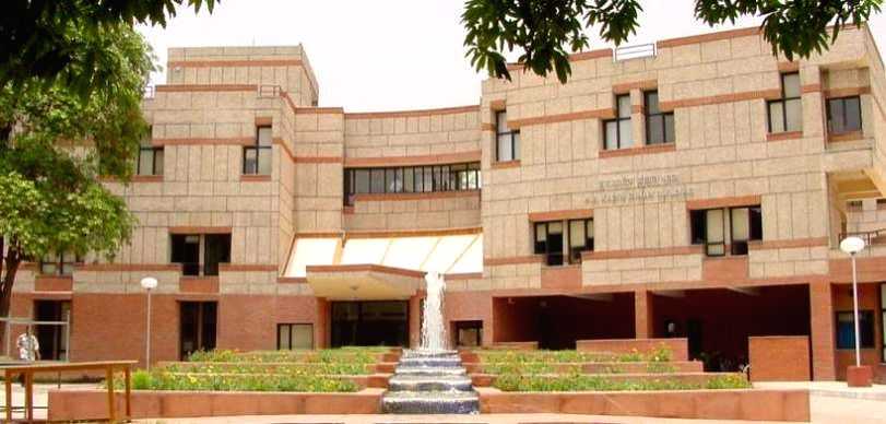 IIT-K gets 49 offers above Rs 1 crore - Vimarsana News