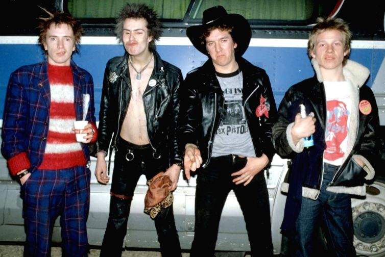 The Sex Pistols's bassist Glen Matlock's memoir to be made into a documentary film - Vimarsana News
