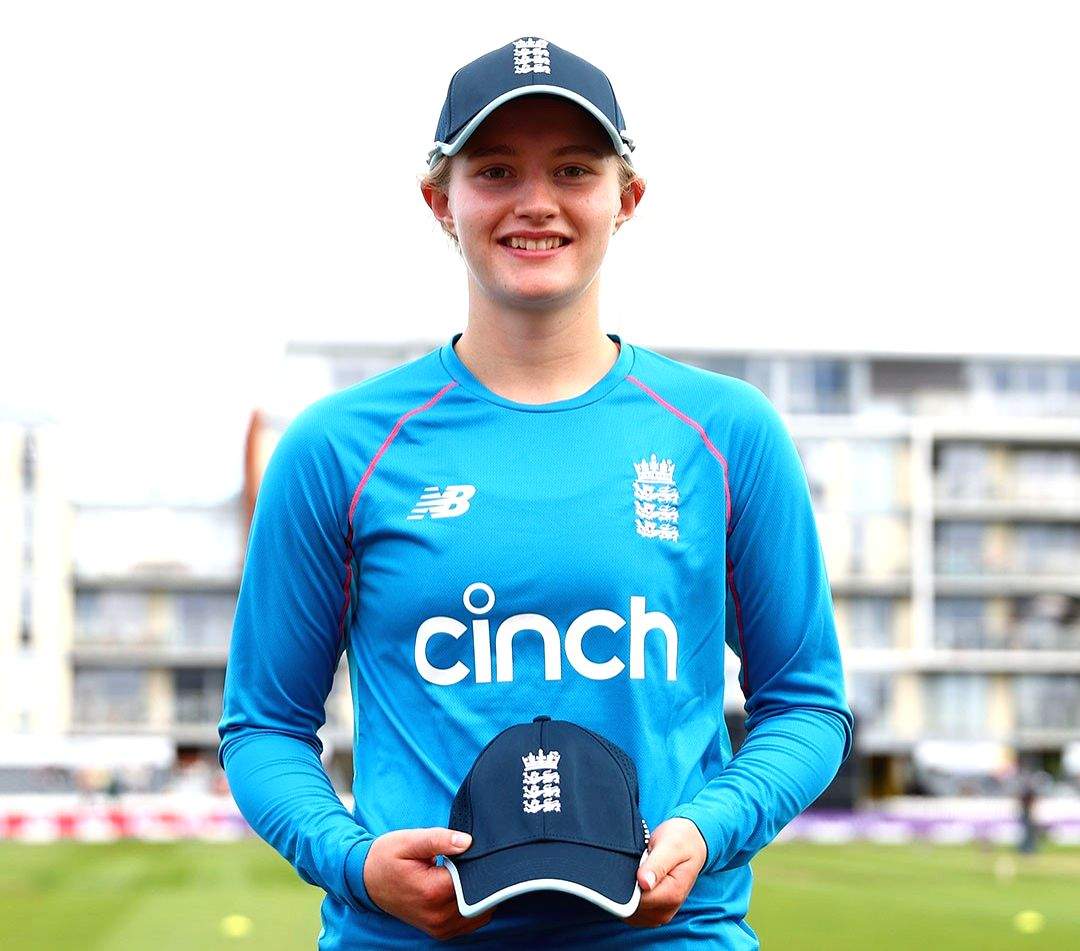 England off-spinner Charlie Dean attains career-best 2nd position in women's T20I ranking - Vimarsana News