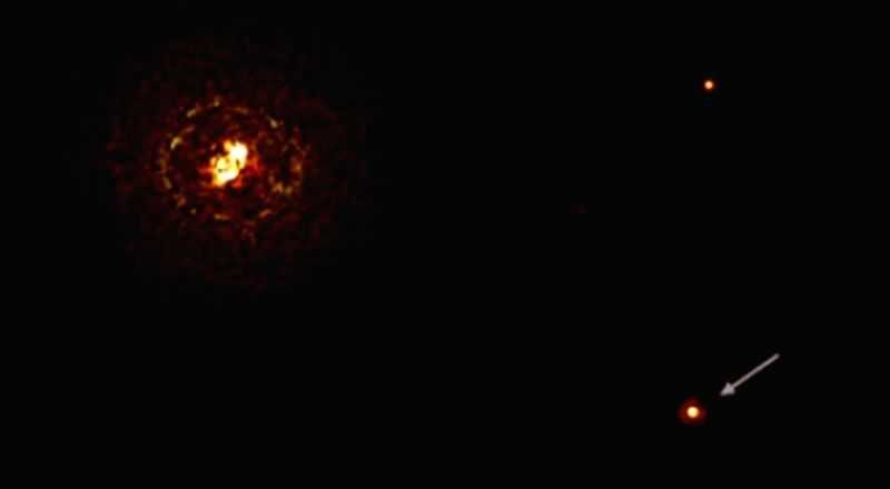 Astronomers spot gigantic planet 10 times more massive than Jupiter - Vimarsana News