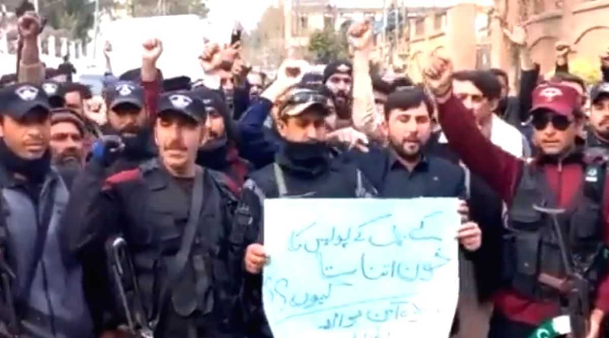 Thousands rally as wave of terrorism hits Pakistan - Vimarsana News