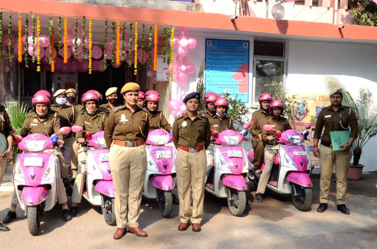 To celebrate women's day, Delhi police turn 'pink' - Vimarsana News