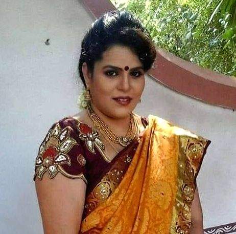 Actor Karate Kalyani, YouTuber publicly slap each other - Vimarsana News