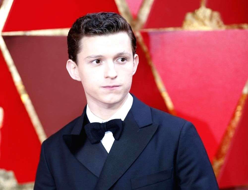 Tom Holland is returning to stage play with 'Romeo And Juliet' - Vimarsana News