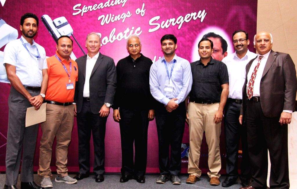 Top global surgeons vie for best robotic surgeries' video award - Vimarsana News