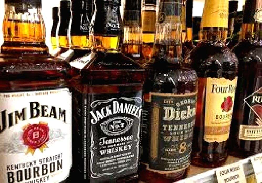 Gurugram: Excise official transferred for 'demanding' liquor - Vimarsana News