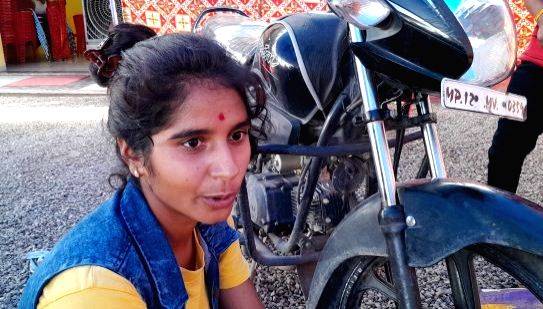 Tribal girls puncture stereotypes, set up own repair shops in Madhya Pradesh - Vimarsana News
