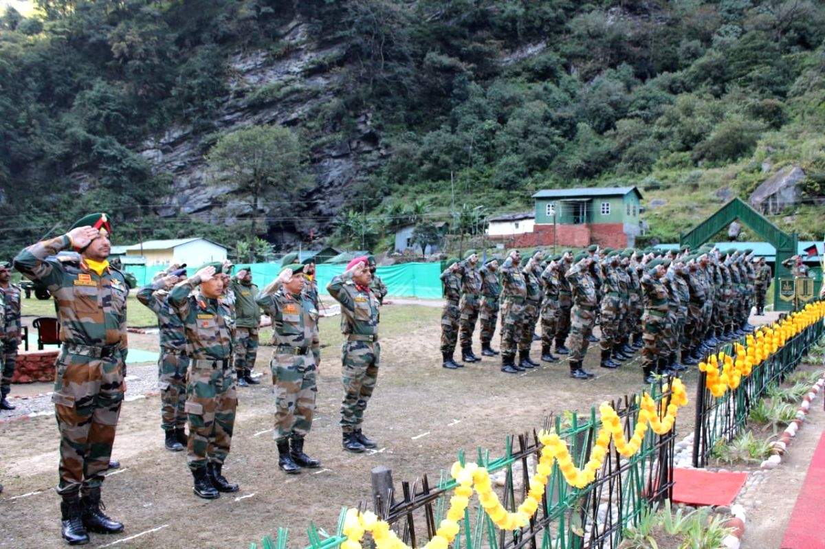 Tributes paid to Arunachal Pradesh's 1962 Namka Chu war brave hearts - Vimarsana News