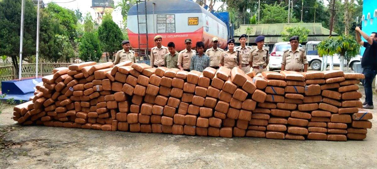 Tripura Police seize ganja valued at Rs 7.3 crore - Vimarsana News