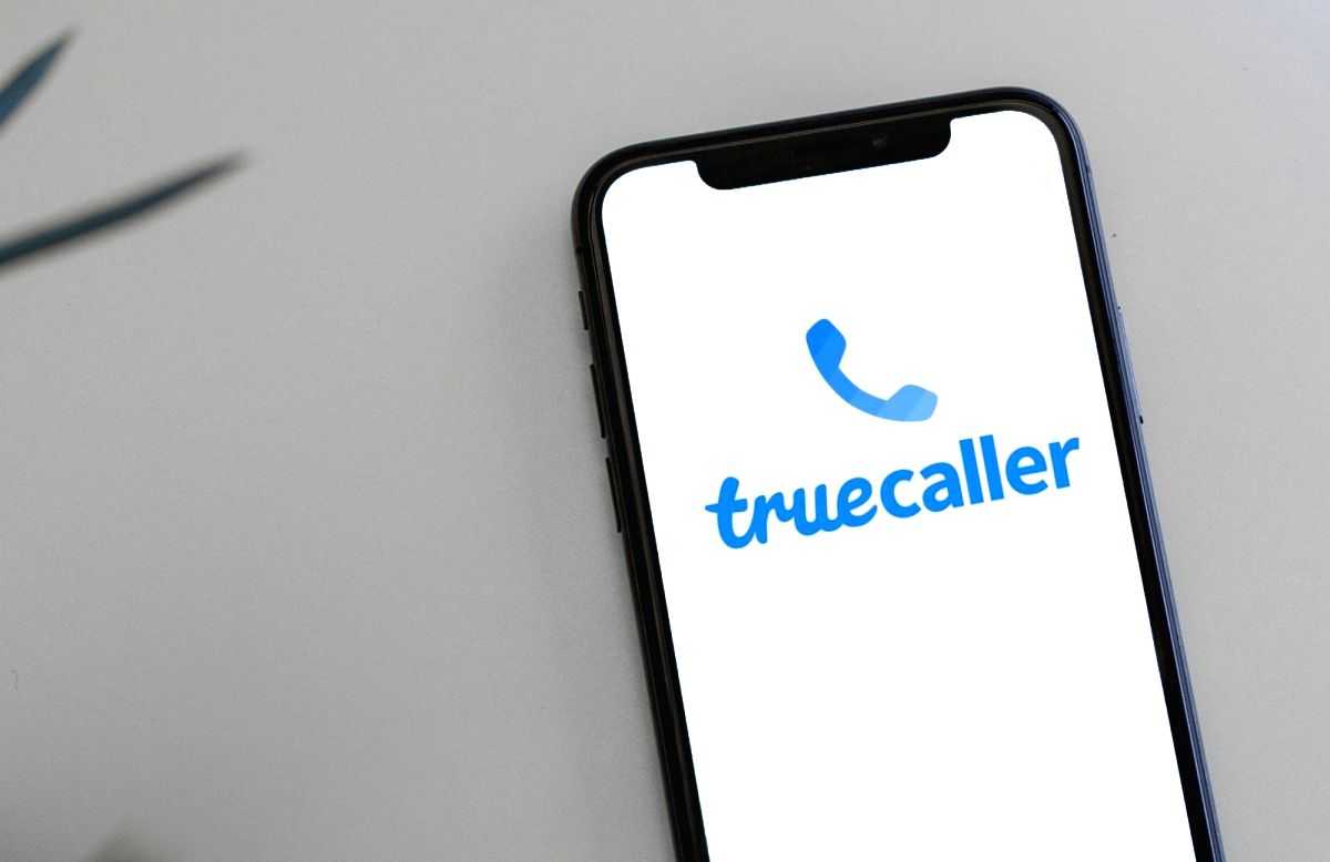 Truecaller revamps its iOS app for better protection against spam, scam - Vimarsana News