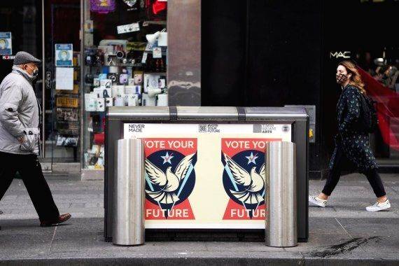 US polls are chaotic affairs left to patchwork of state, local authorities - Vimarsana News