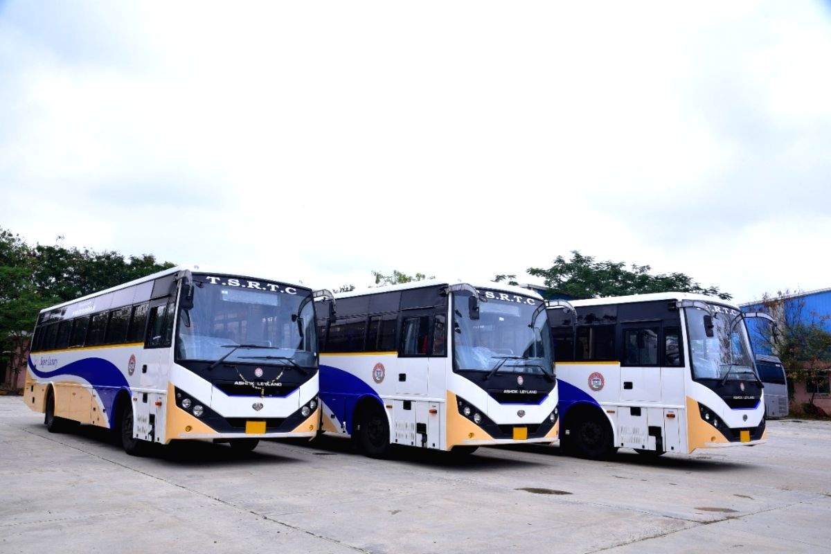 Over 43,000 staff of TSRTC to become government employees - Vimarsana News