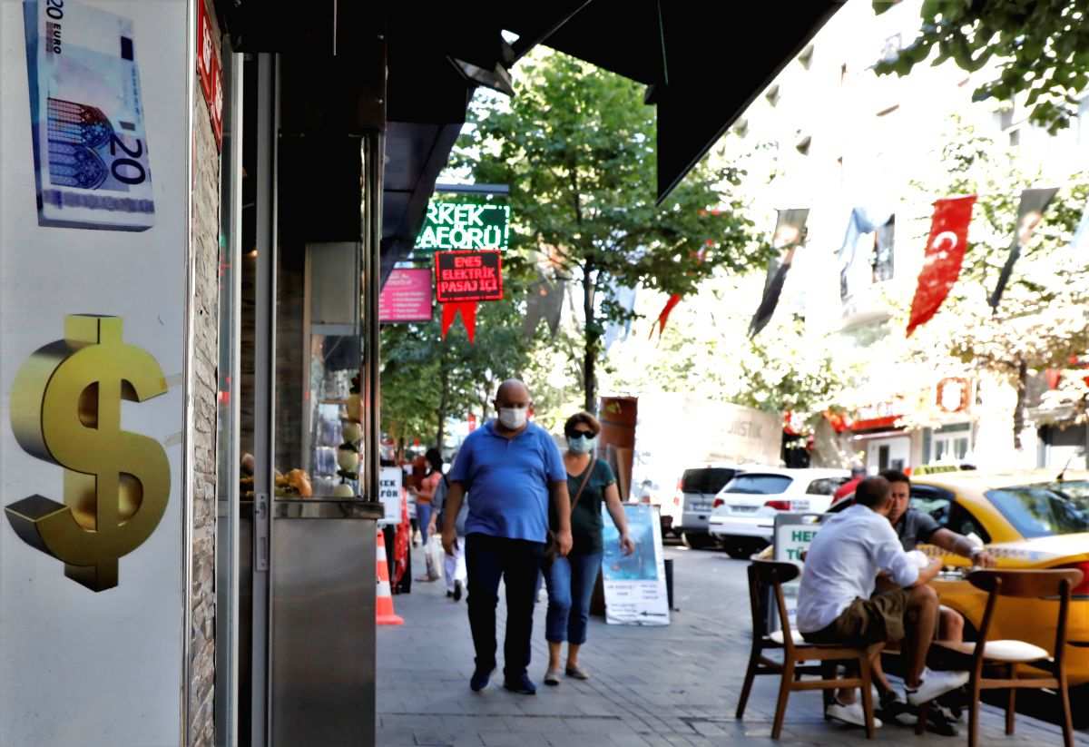 Turkey enters new year with pay hikes but falling living standards - Vimarsana News